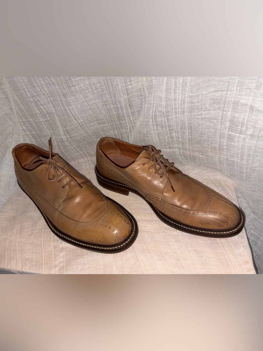 Bacco Bucci Men’s 10.5 Tan Leather Brogue Derby Lace-Up  Dress Shoes Round Toe